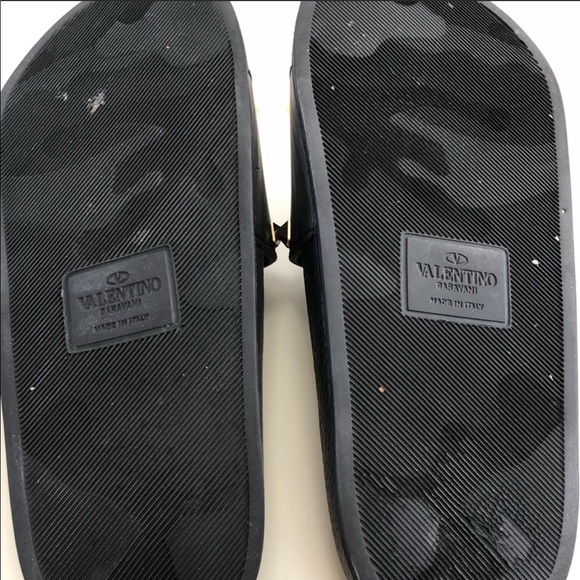 Authentic Valentino Garavani slides - Picture 2 of 3